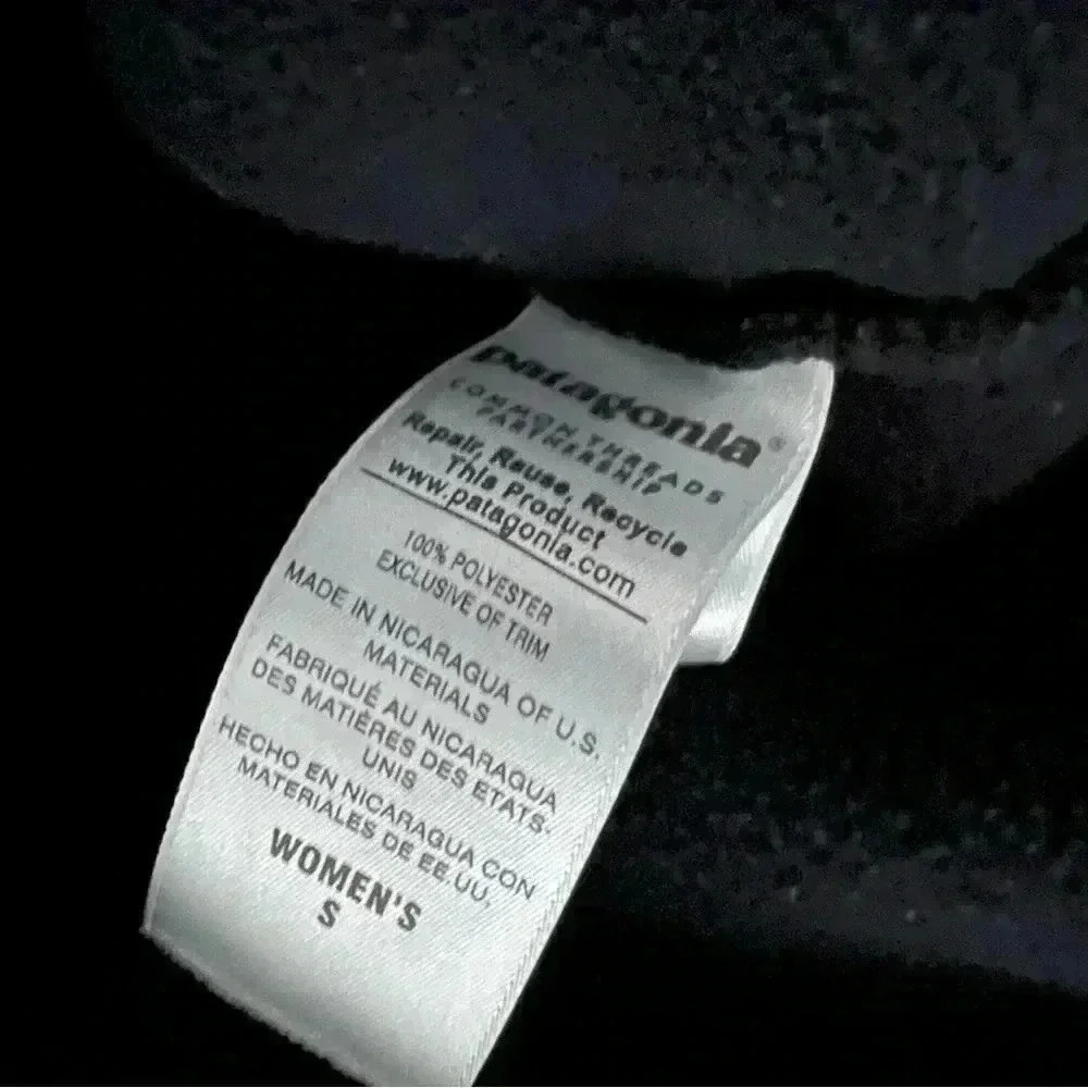 Women’s Black Patagonia Synchilla Pullover - Picture 4 of 4